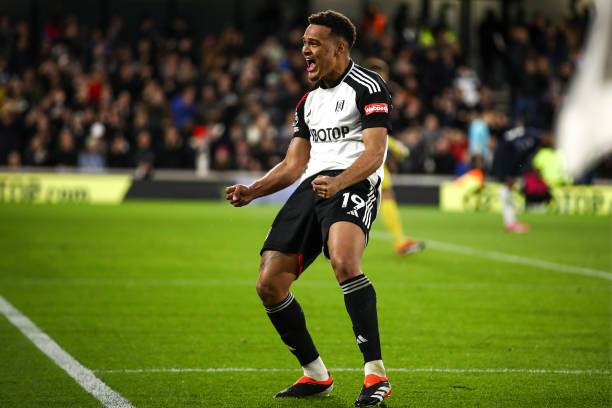 的新定位以 的新定位以