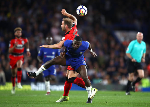 让泰山队在 让泰山队在